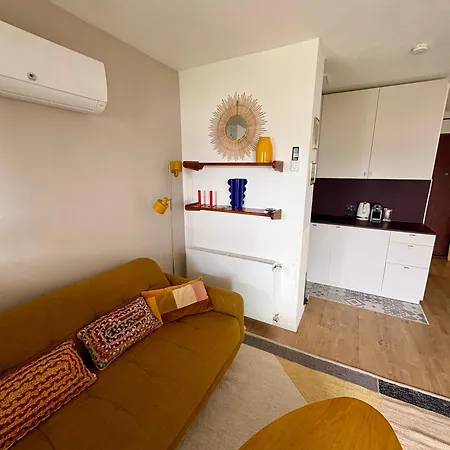 Apartment Moderne, Proche Plage, Climatisation Antibes